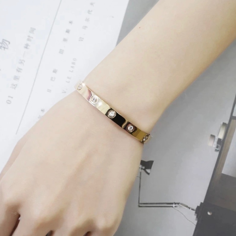 18K Gold Diamond Full Drill Love Inspired Bracelet Bangle Cuff No Fade Stackable - Picture 11 of 11